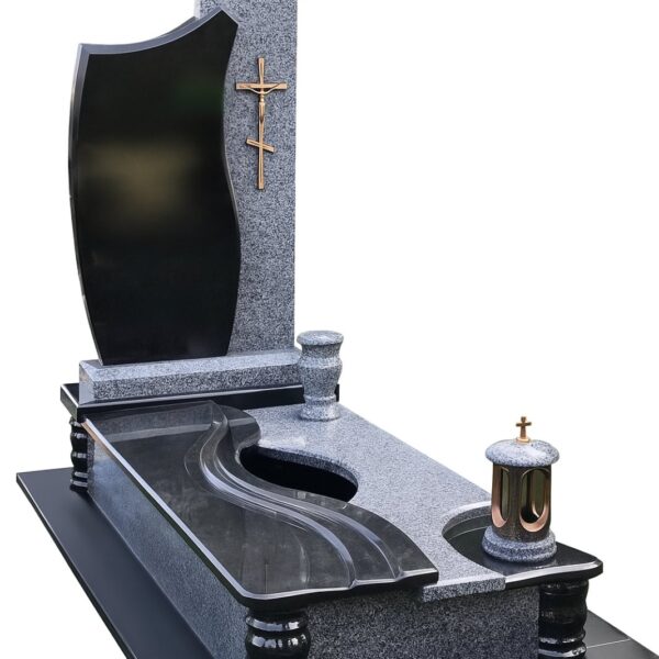 Одинарний складний пам’ятник №35 Ціна 58,000грн