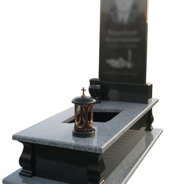 Одинарний складний пам’ятник №36 Ціна 39,000грн