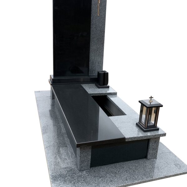 Європейський варіант пам’ятник №8 Ціна 55,000грн